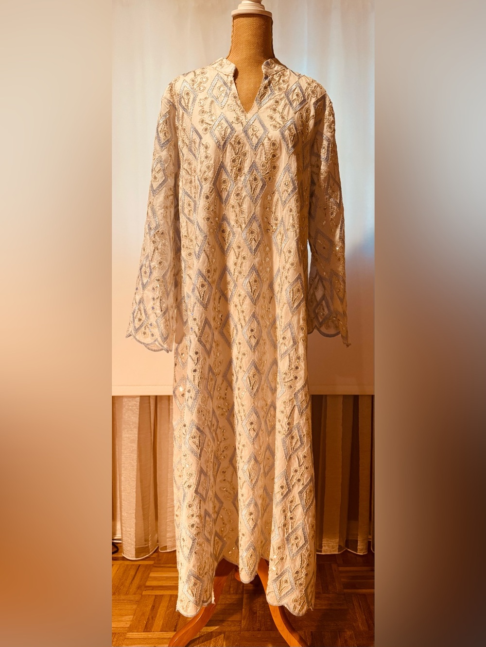 RL Embellished Ivory and Silver Lace Long Sleeve Dress, Elegant design, fully l